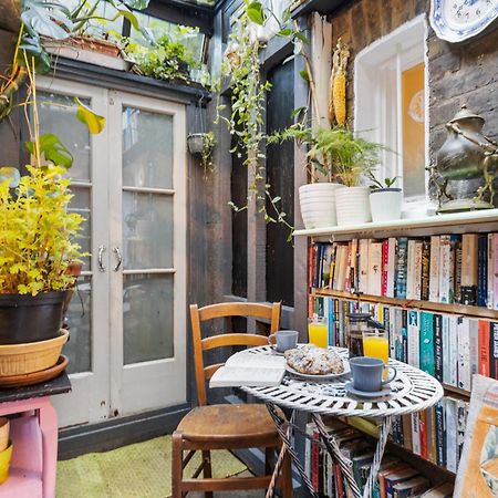 Parea Living - Cosy 1-Bed Artistic Flat At Newington Green London Exterior foto